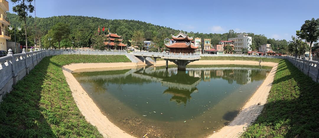 Chùa Hàm Long