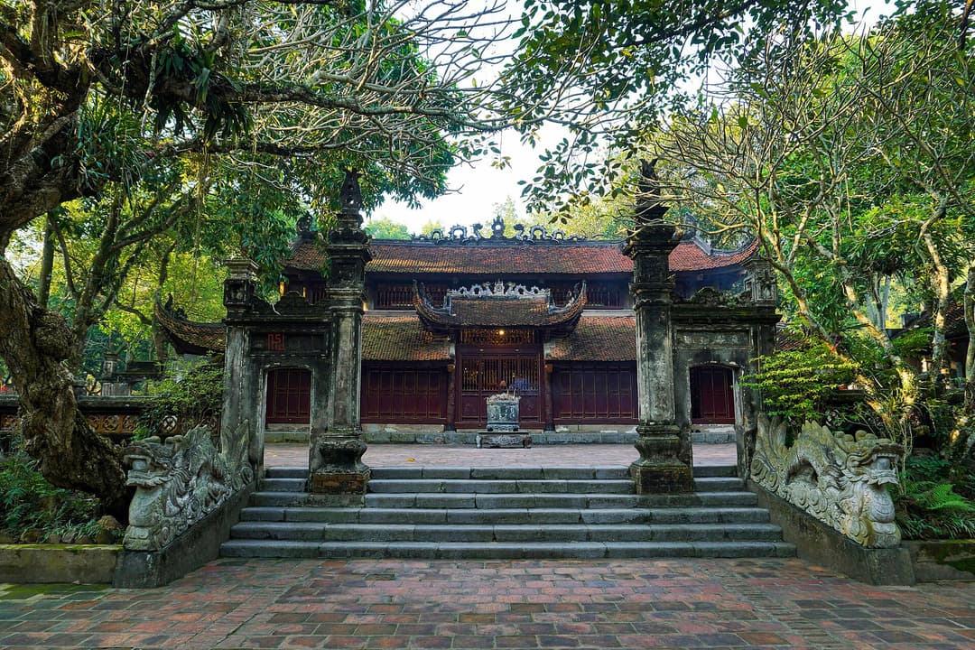 Khu di tích Đền Sóc