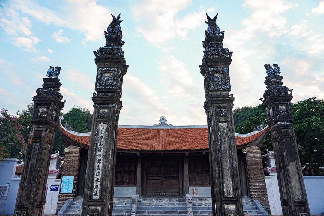 Đình Chèm