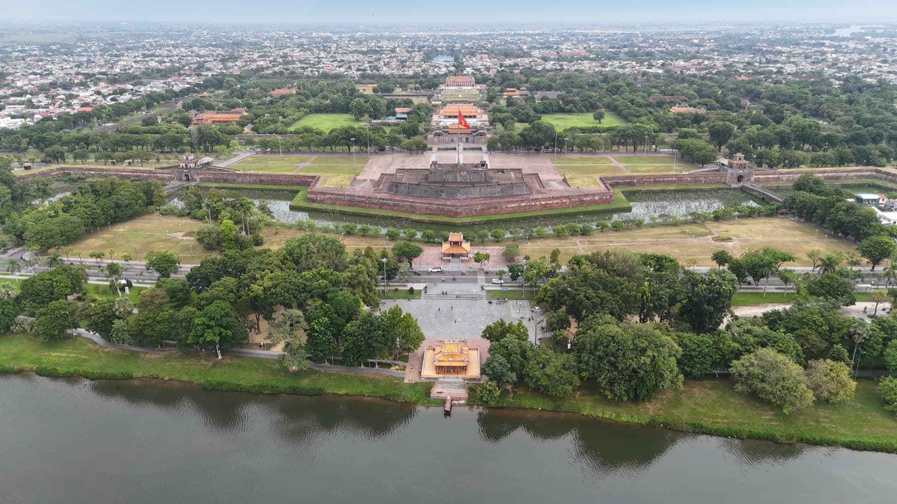 Toàn cảnh di sản Huế